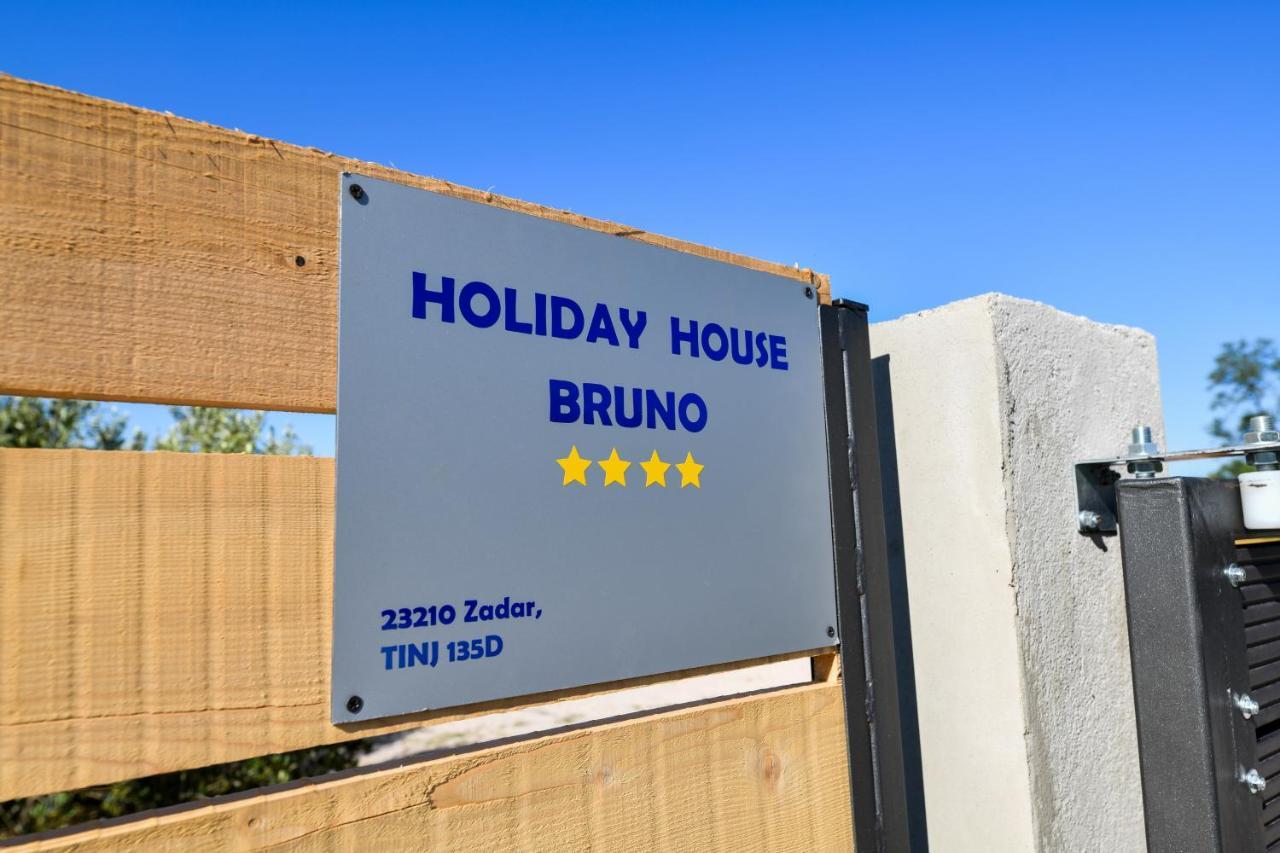 Wonderful Holiday House Bruno With Heated Pool Ζαντάρ Εξωτερικό φωτογραφία